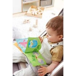 HABA 305224 - Stoffbuch - Glück -Spielzeug Welten Winkel 4010168248288 2 600x600