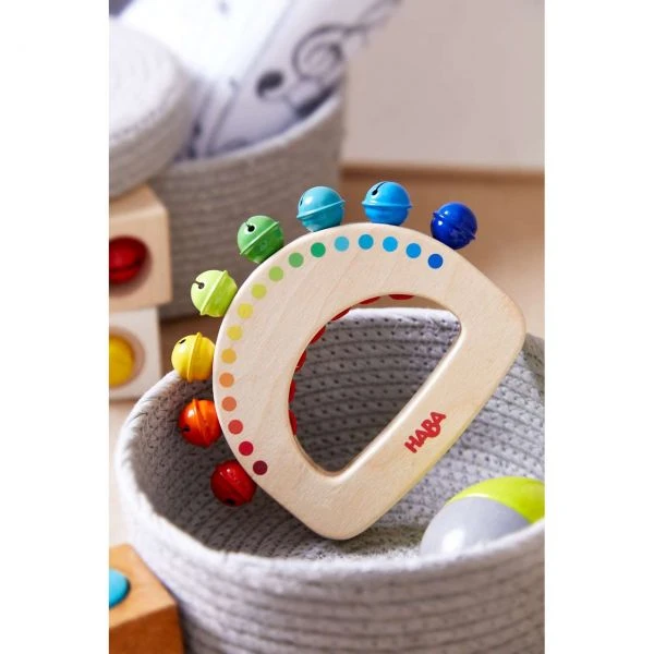 HABA 306519 - Musikspielzeug - Schellenkranz Regenbogen HABA 306519 - Musikspielzeug - Schellenkranz Regenbogen -Spielzeug Welten Winkel